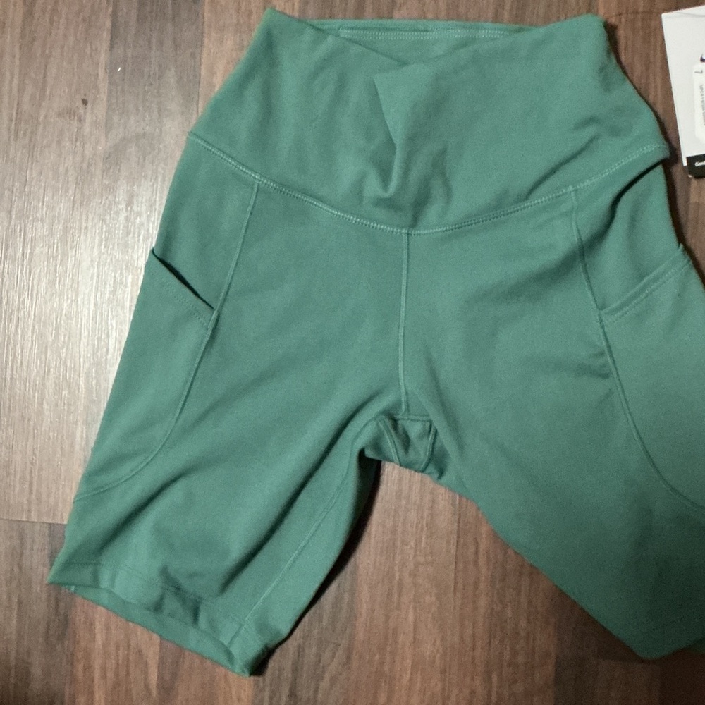 Nike Forest Green Training Shorts - Picture 13 of 16